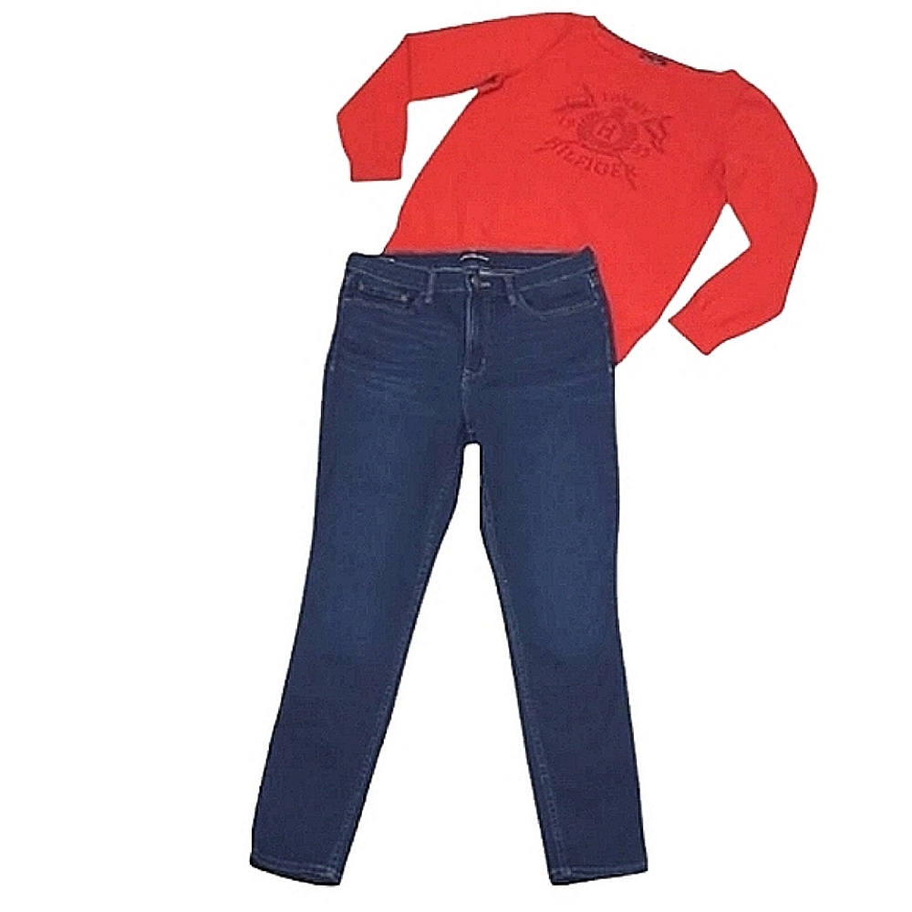 Calvin Klein High Waist Rise Ankle Jeans Dark Washed Tapered Leg Whiskered Worn